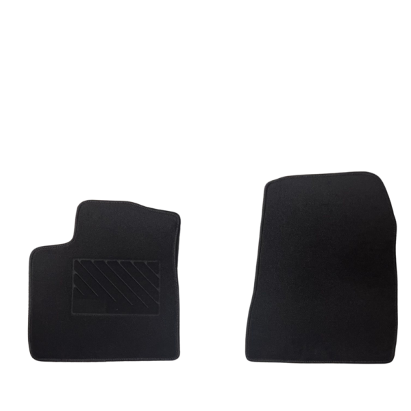 Πατάκια από μοκέτα Ποιότητας Πολυτελείας μαύρα συμβατά με Ford Transit Courier μοντ. 2014-2023  2τμχ